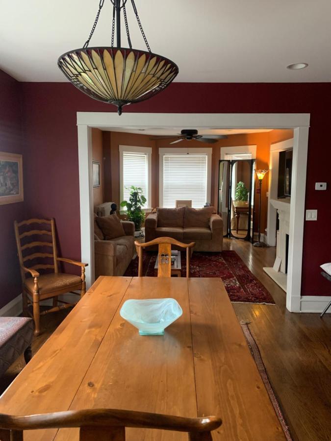 Oak Park Beauties - Tree Lined Streets - Walkable Διαμέρισμα Εξωτερικό φωτογραφία